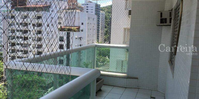 Apartamento à venda no Pitangueiras: