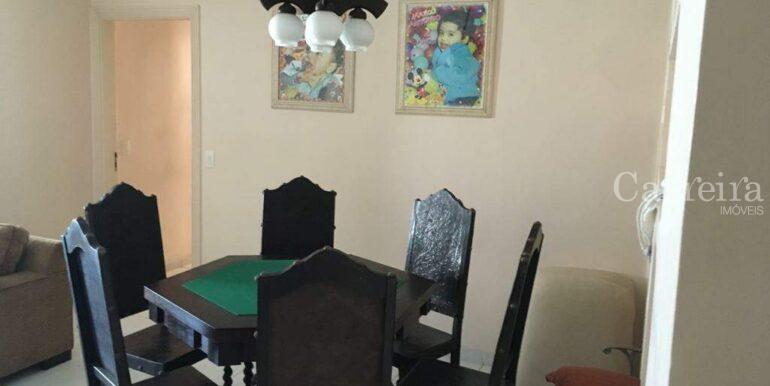 Apartamento à venda no Pitangueiras: